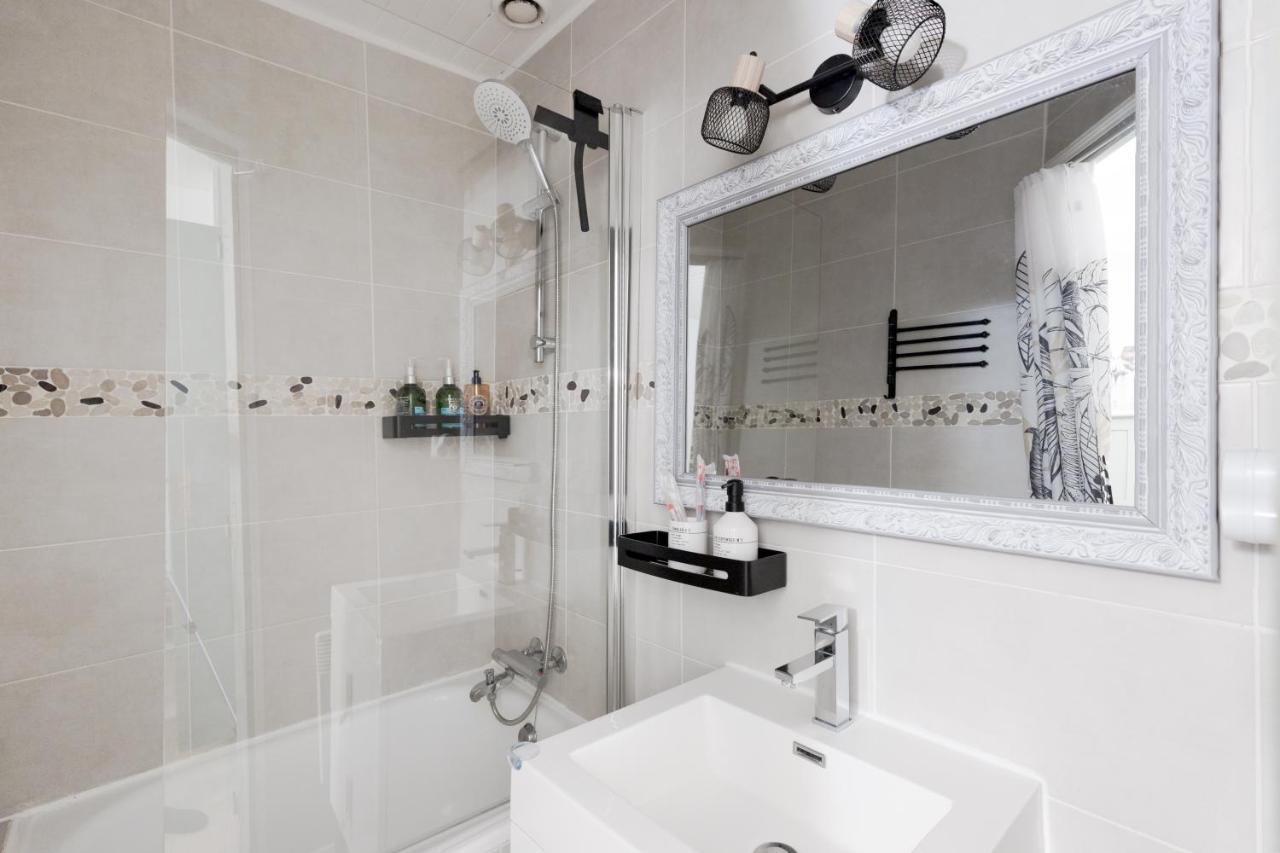 Appartement Lumineux 1 Chambre Hypercentre Place St Jean Valence  Eksteriør bilde